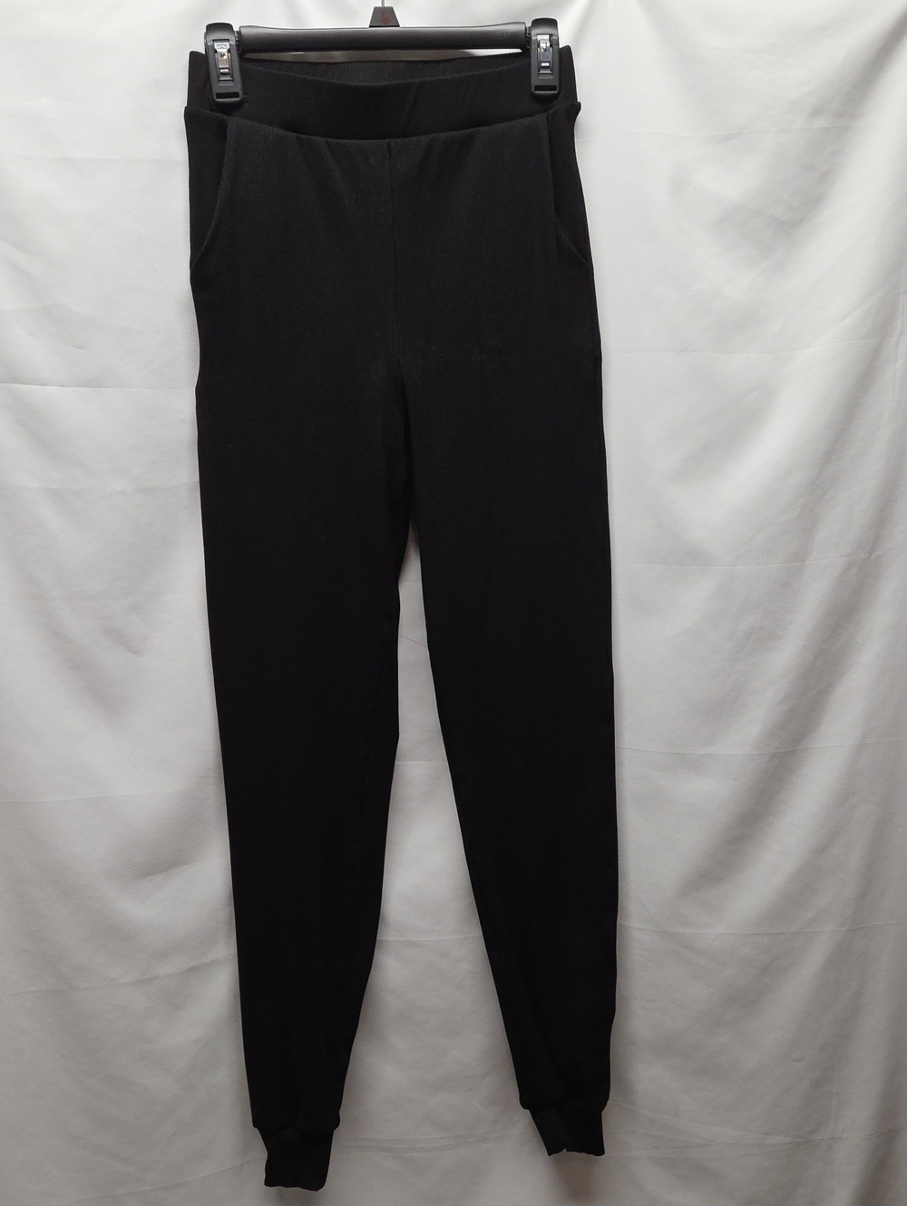naked wardrobe Black Ribbed High-Waist Ponte Leggings With Pockets Quiet Luxury